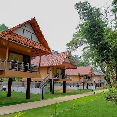 Sterling Vythiri Wayanad Hotell Eksteriør bilde